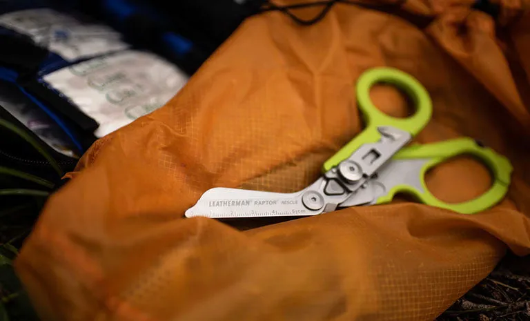 LEATHERMAN RAPTOR RESCUE   UTILITY HOLSTER