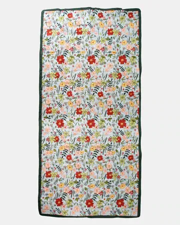 Little Unicorn Outdoor Blanket / Primrose Patch